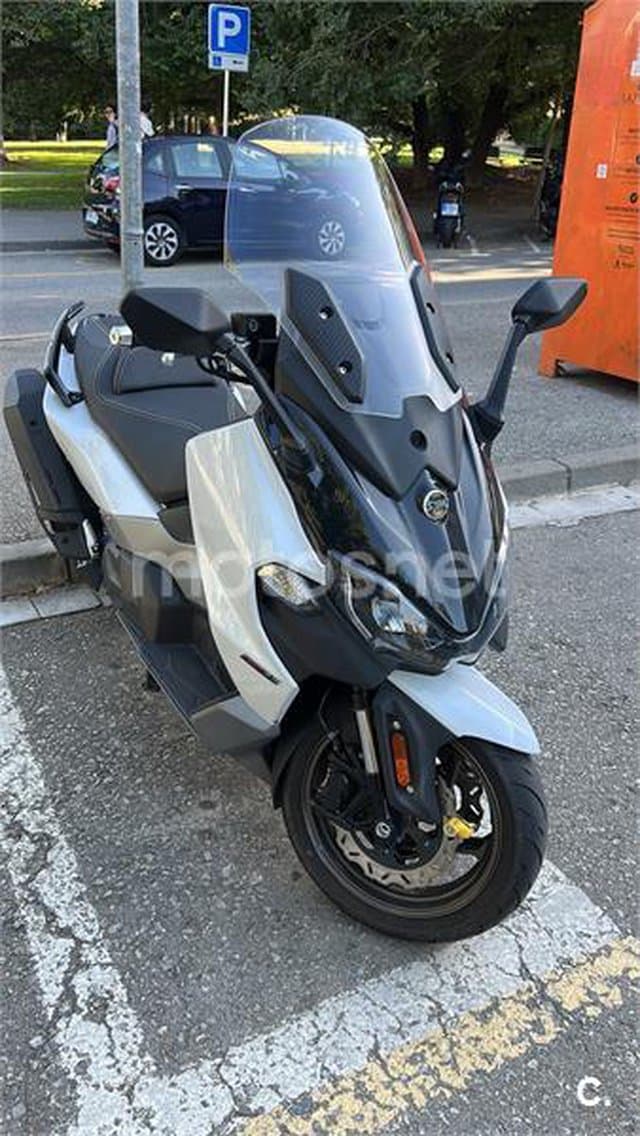 SYM Maxsym TL 508 – Vista 3