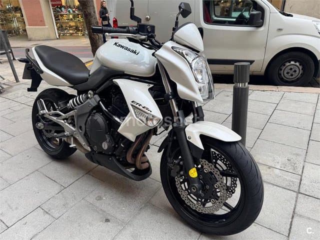 Kawasaki ER 6N – Vista 1