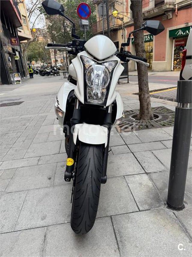 Kawasaki ER 6N – Vista 5