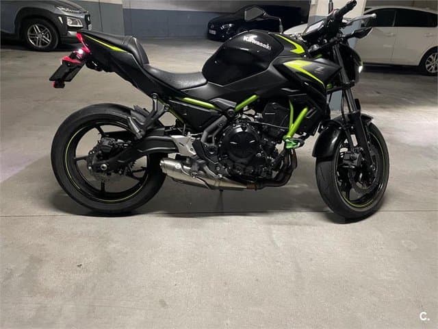 Kawasaki Z 650 – Vista 1