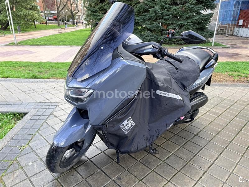 Yamaha NMAX – Vista 2