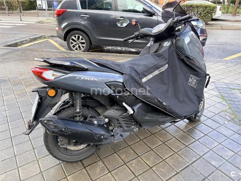 Yamaha NMAX – Vista 6