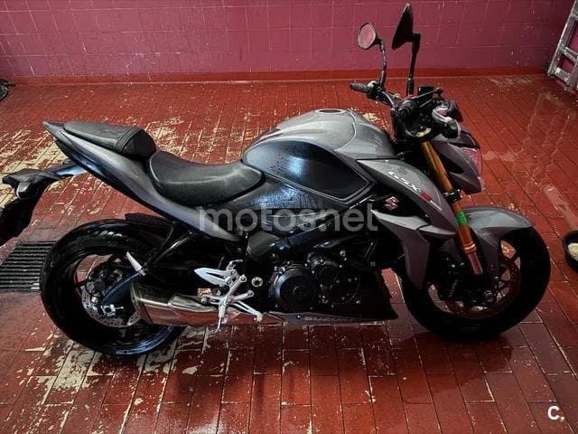 Suzuki GSX-S – Vista 1