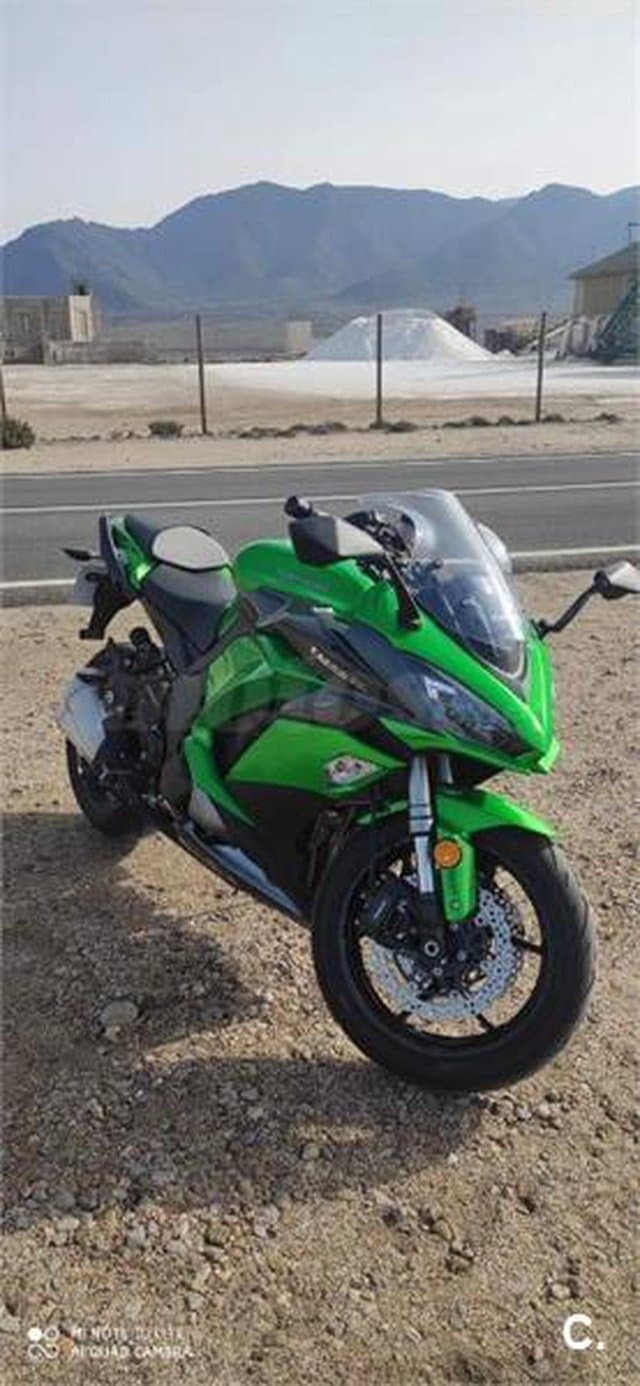 Kawasaki Z 1000 SX – Vista 3