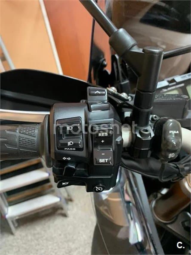 Yamaha SUPER TÉNÉRÉ E – Vista 3