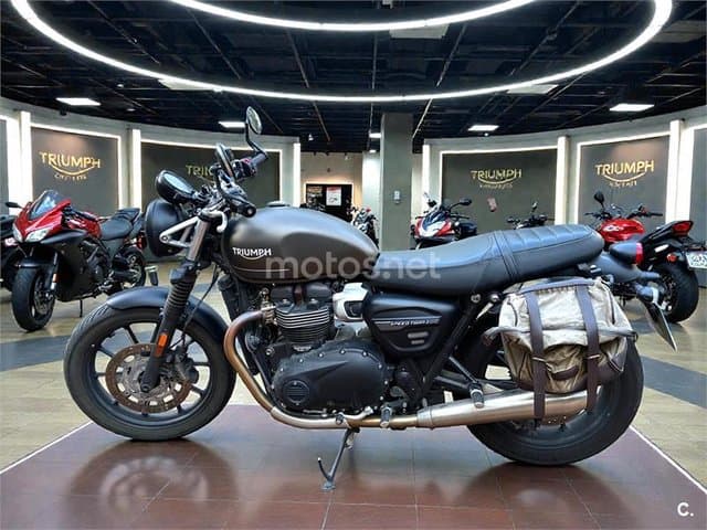 Triumph Speed Twin 900 – Vista 1