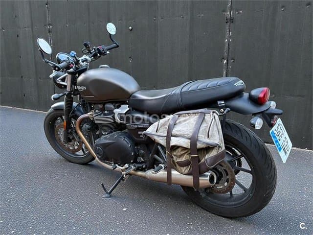 Triumph Speed Twin 900 – Vista 2