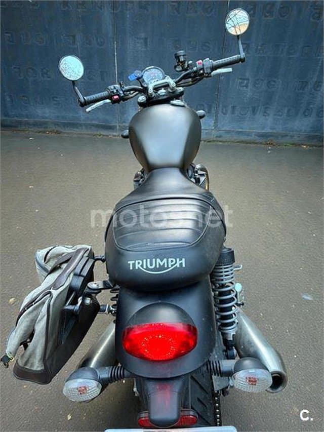 Triumph Speed Twin 900 – Vista 5