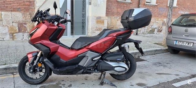 Honda ADV 350 – Vista 1