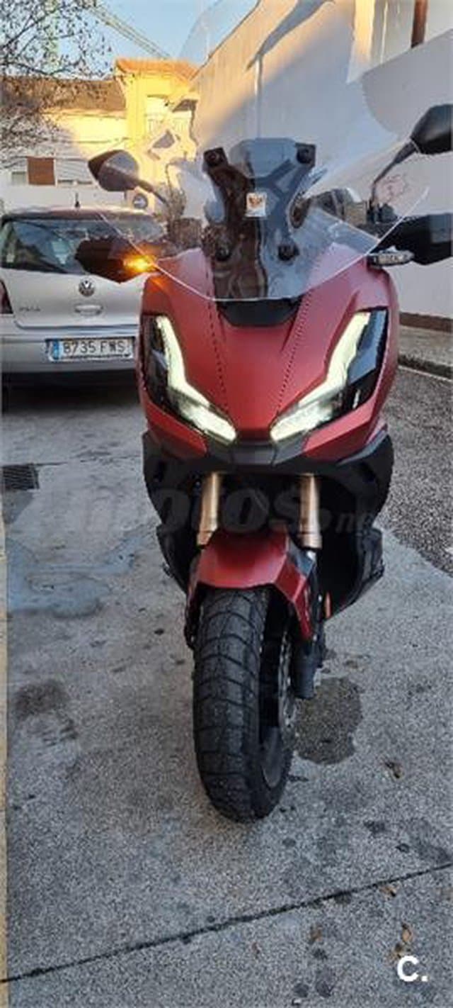 Honda ADV 350 – Vista 3