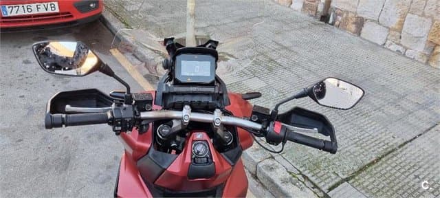 Honda ADV 350 – Vista 5