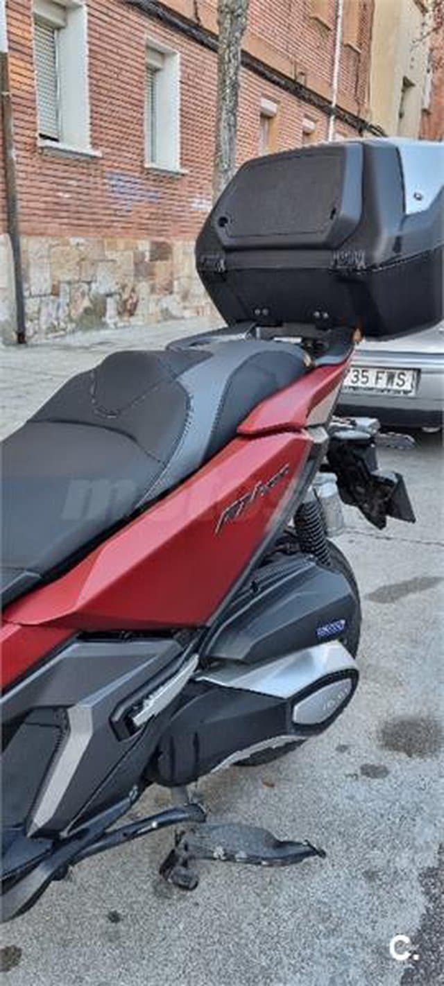 Honda ADV 350 – Vista 10