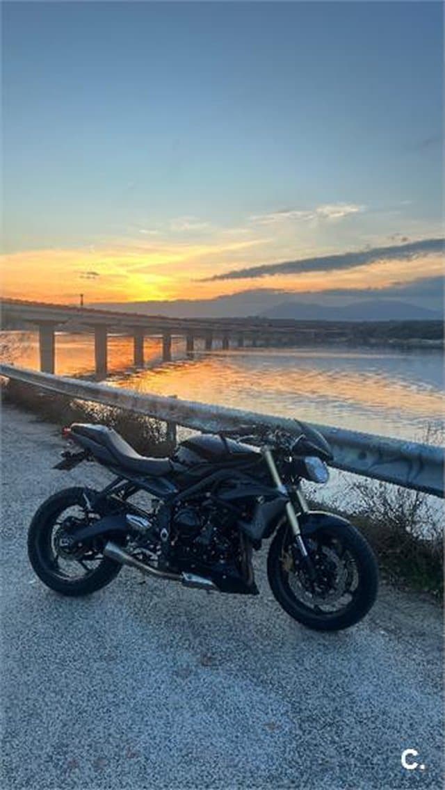 Triumph Street Triple ABS 4750 € 2013 Madrid - 8