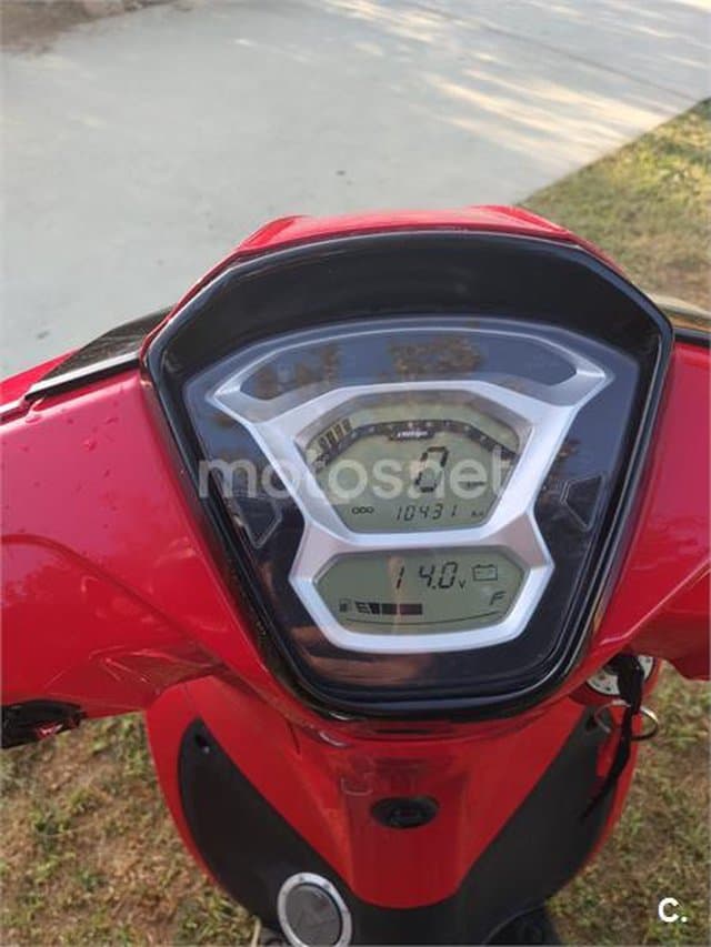Kymco People S 125 1500 € 2019 Málaga - 3