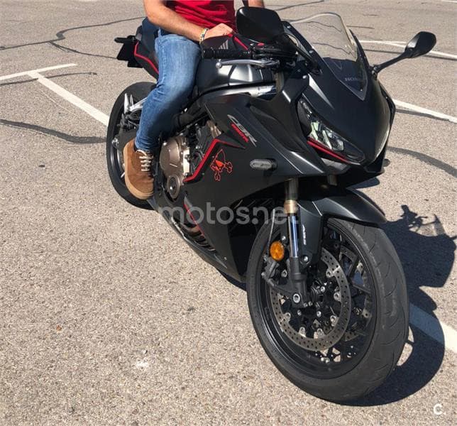 Honda CBR 650 R – Vista 2