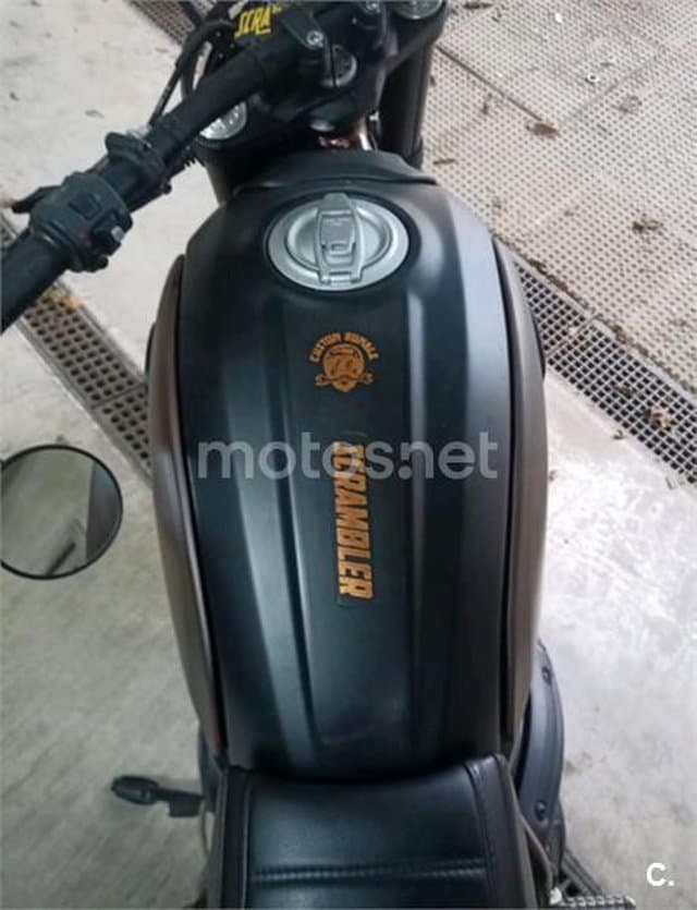 Ducati Scrambler – Vista 2