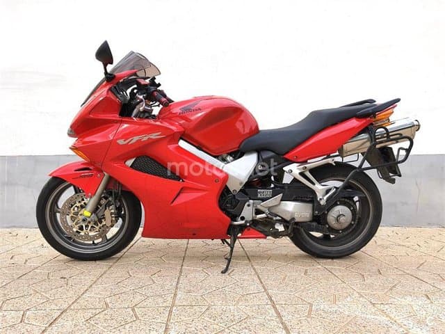 Honda VFR 800 FI ABS – Vista 4