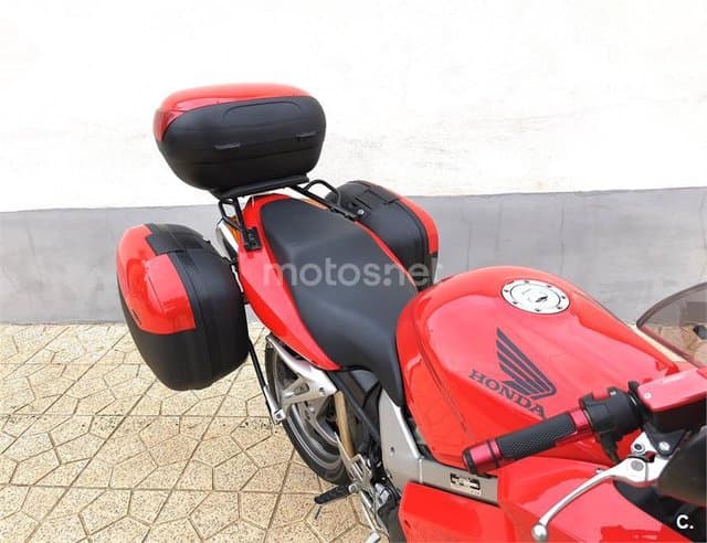 Honda VFR 800 FI ABS – Vista 7