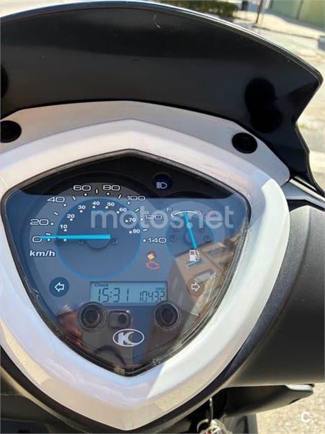 Kymco Agility CITY 125 – Vista 7