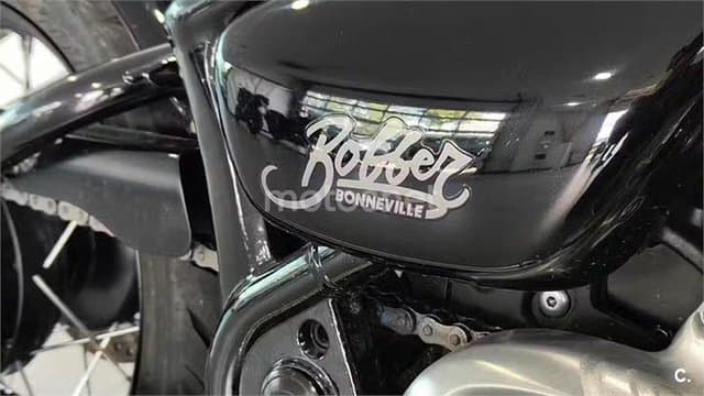 Triumph Bonneville Bobber 10.100 € 2020 Alicante - 12