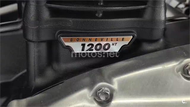 Triumph Bonneville Bobber 10.100 € 2020 Alicante - 14