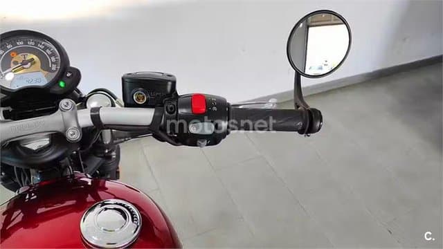 Triumph Bonneville Bobber 10.100 € 2020 Alicante - 16