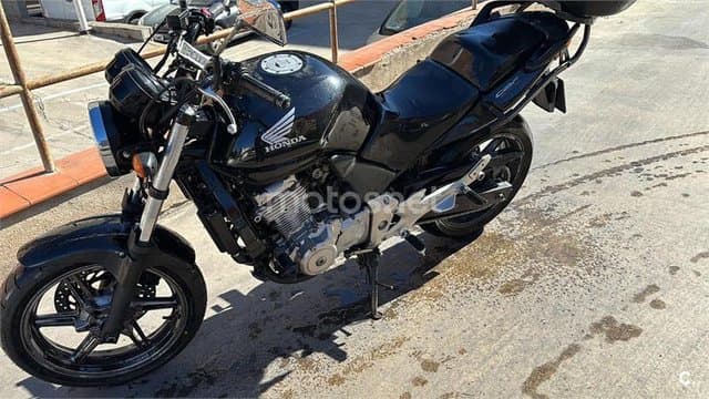 Honda CBF 500 – Vista 3