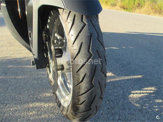 Kymco Xciting 400i – Vista 4