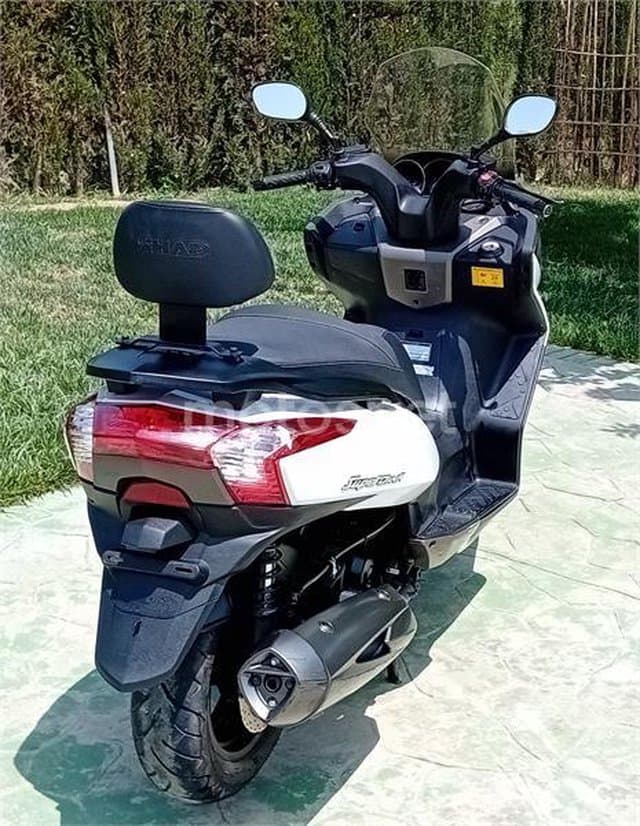 Kymco Super Dink 300I ABS 2700 € 2011 Granada - 2