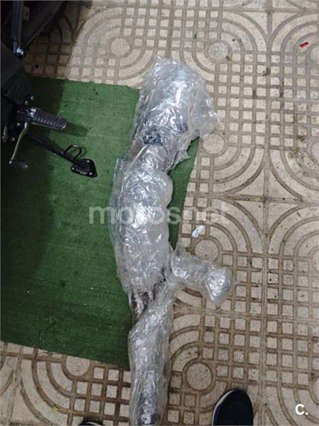 Suzuki V-Strom 650 ABS – Vista 11