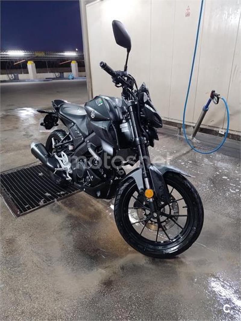 Yamaha MT-125 – Vista 2