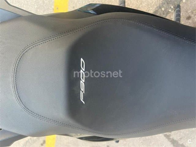 BMW F 900 R – Vista 2