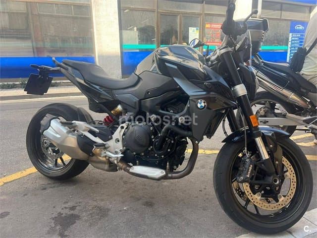 BMW F 900 R – Vista 4