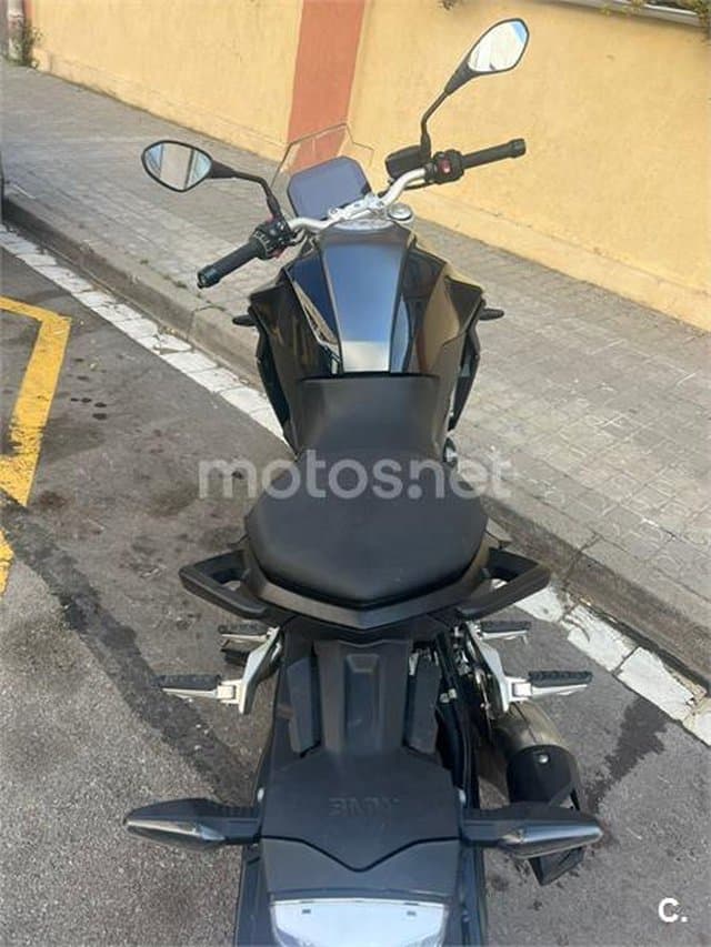 BMW F 900 R – Vista 8