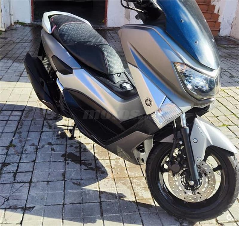 Yamaha NMAX – Vista 1