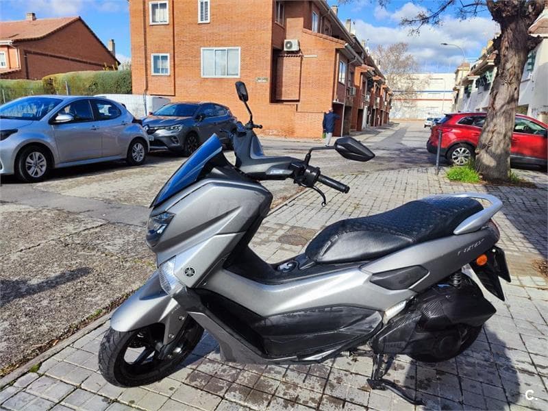 Yamaha NMAX – Vista 2