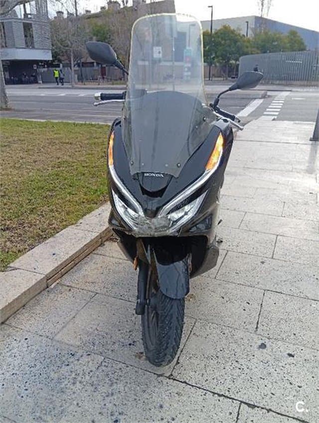 Honda PCX 125 2000 € 2019 Barcelona - 9