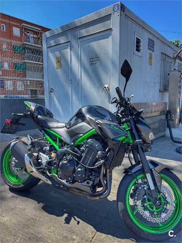 Kawasaki Z 900 – Vista 1
