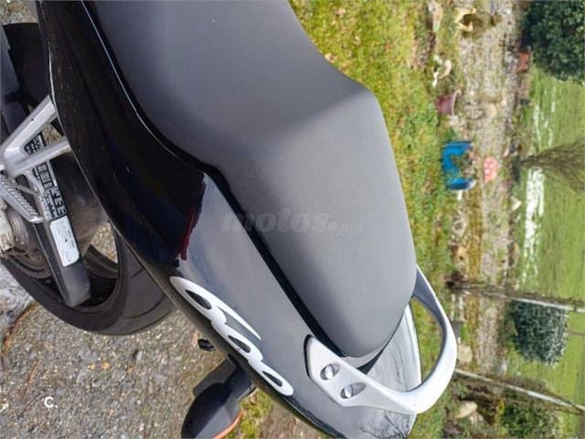 Honda CBR 600F 4000 € 2007 Lugo - 3