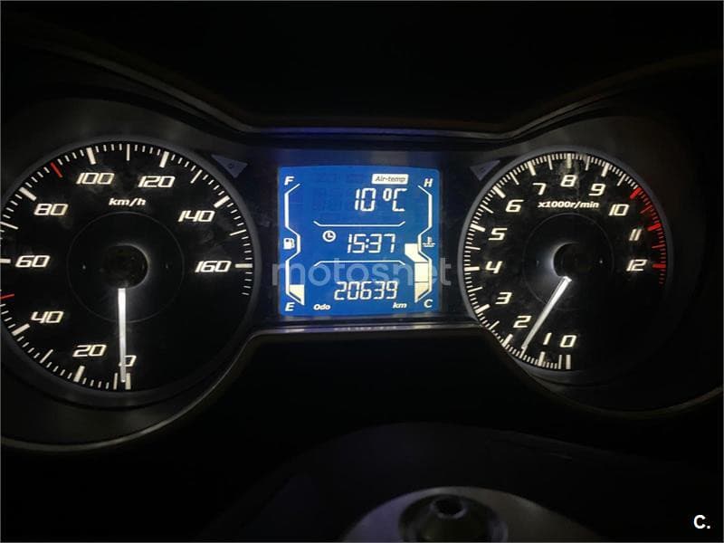 Yamaha XMAX 125 – Vista 9