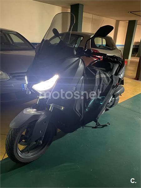 Yamaha XMAX 125 – Vista 10