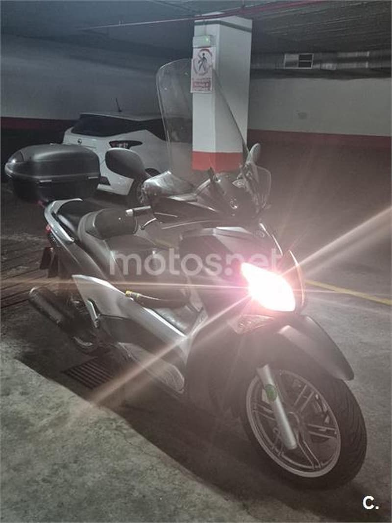 Yamaha X-CITY 250 – Vista 1