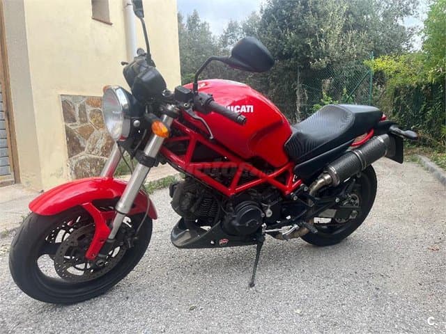 Ducati MONSTER 695 – Vista 2