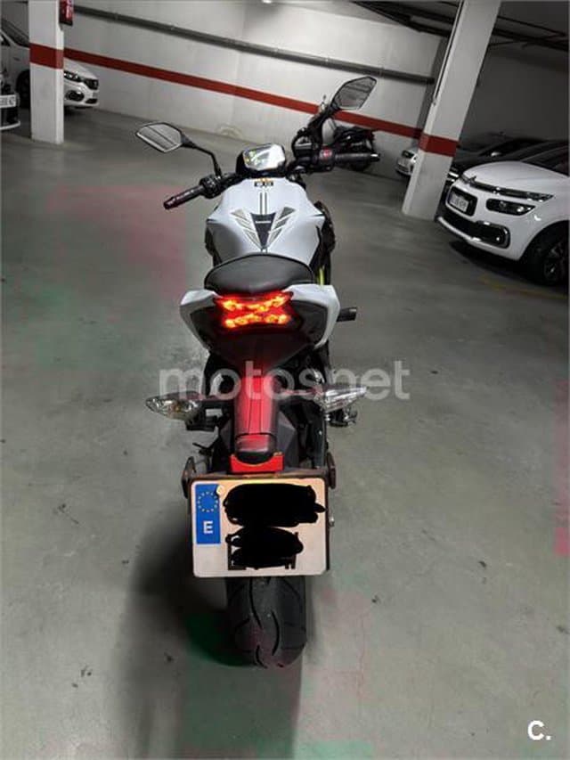 Kawasaki Z 650 – Vista 2