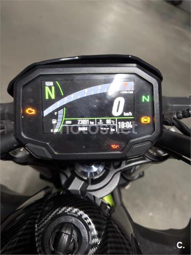 Kawasaki Z 650 – Vista 4