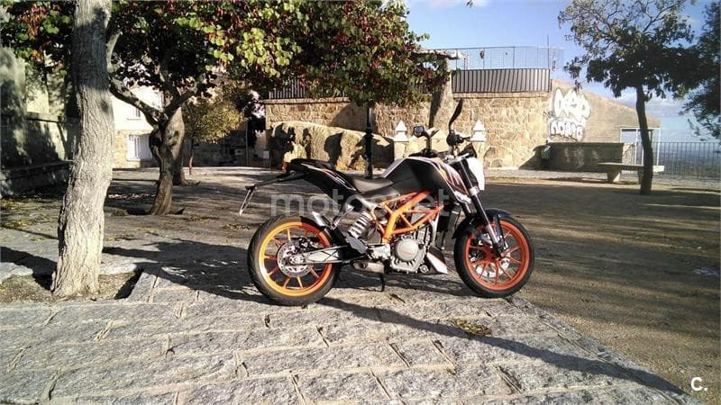 KTM 390 Duke 2650 € 2014 Ávila - 1