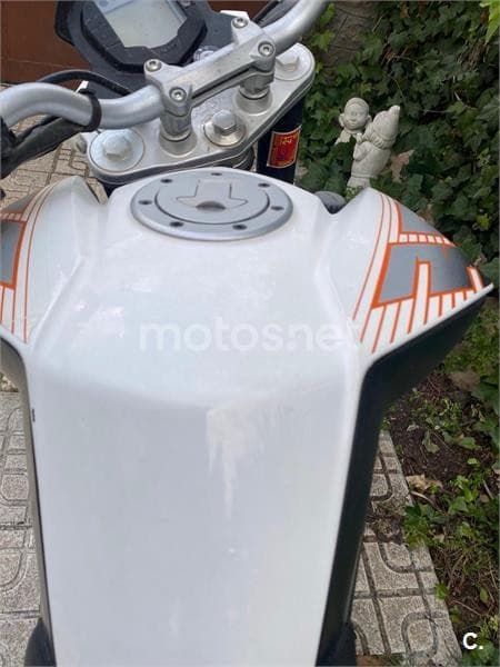 KTM 390 Duke 2650 € 2014 Ávila - 4