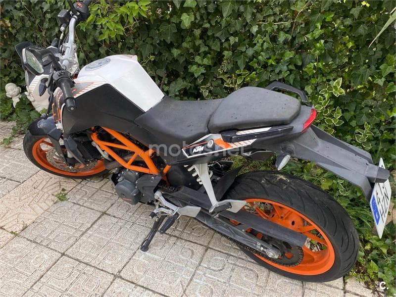 KTM 390 Duke 2650 € 2014 Ávila - 6