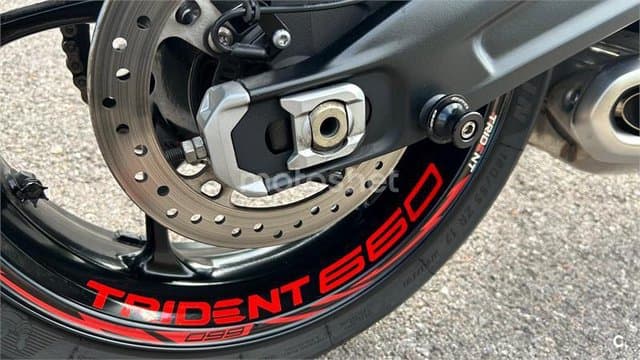 Triumph Trident 660 – Vista 2