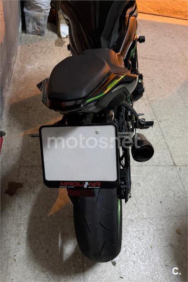 Kawasaki Z 900 – Vista 2